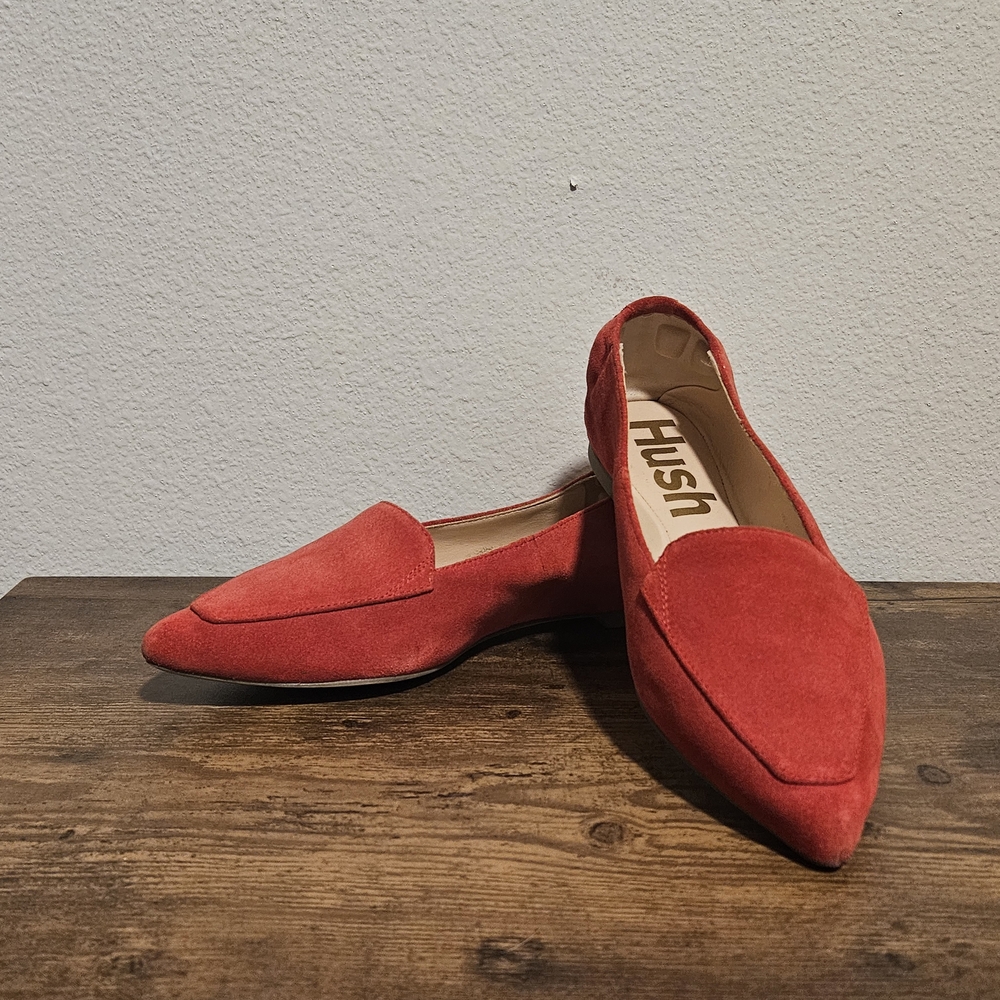 Hush Puppies Red Suede Loafers, 7.5 WIDE